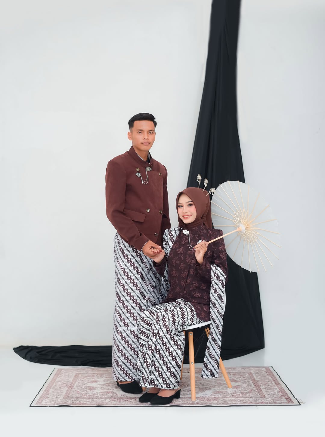 Maya & Budi makeup